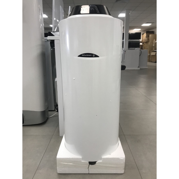 ARISTON PRO1 ECO 50 V SLIM 1